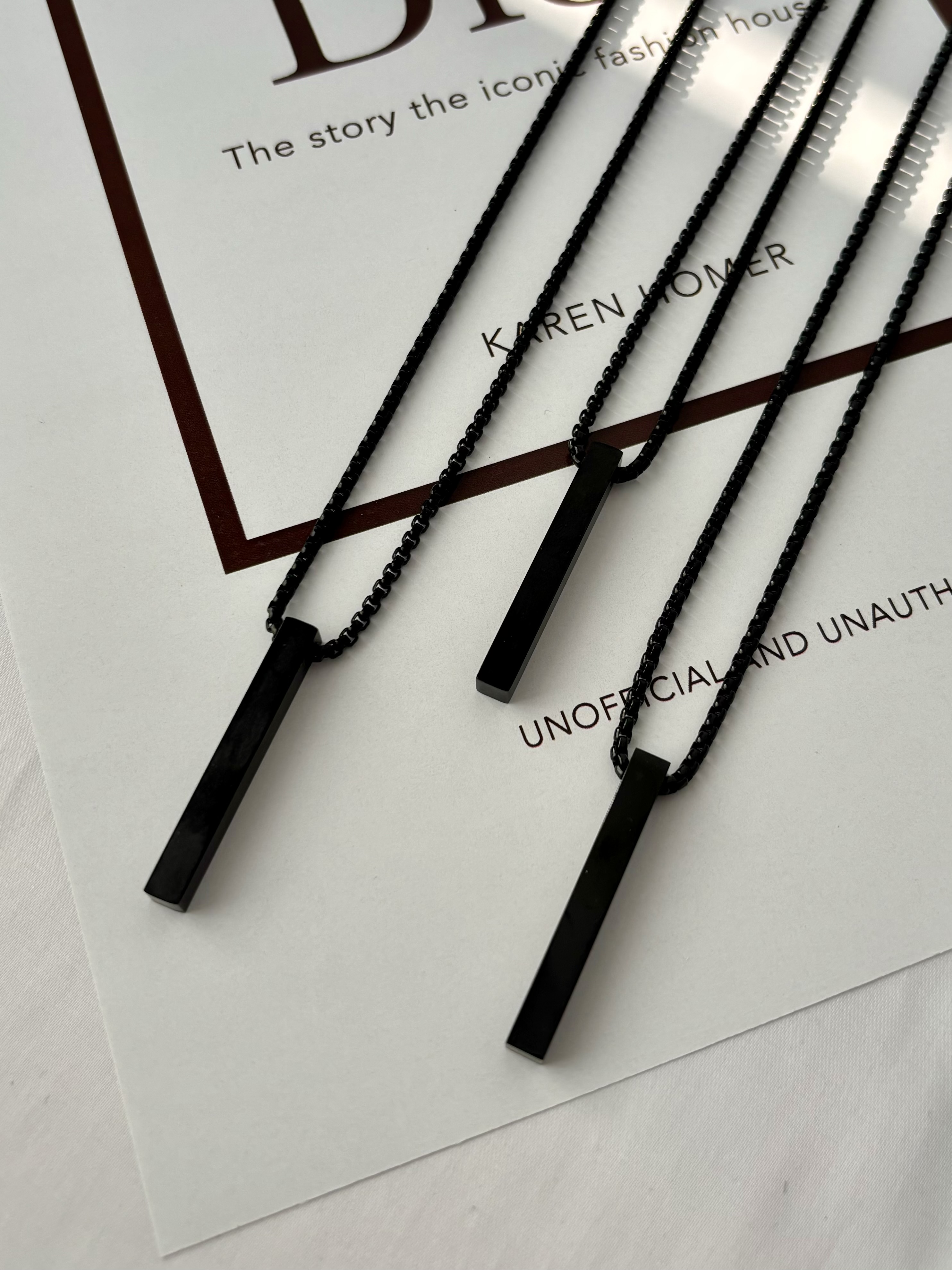 گردنبند مکعب مینیمال مردانه