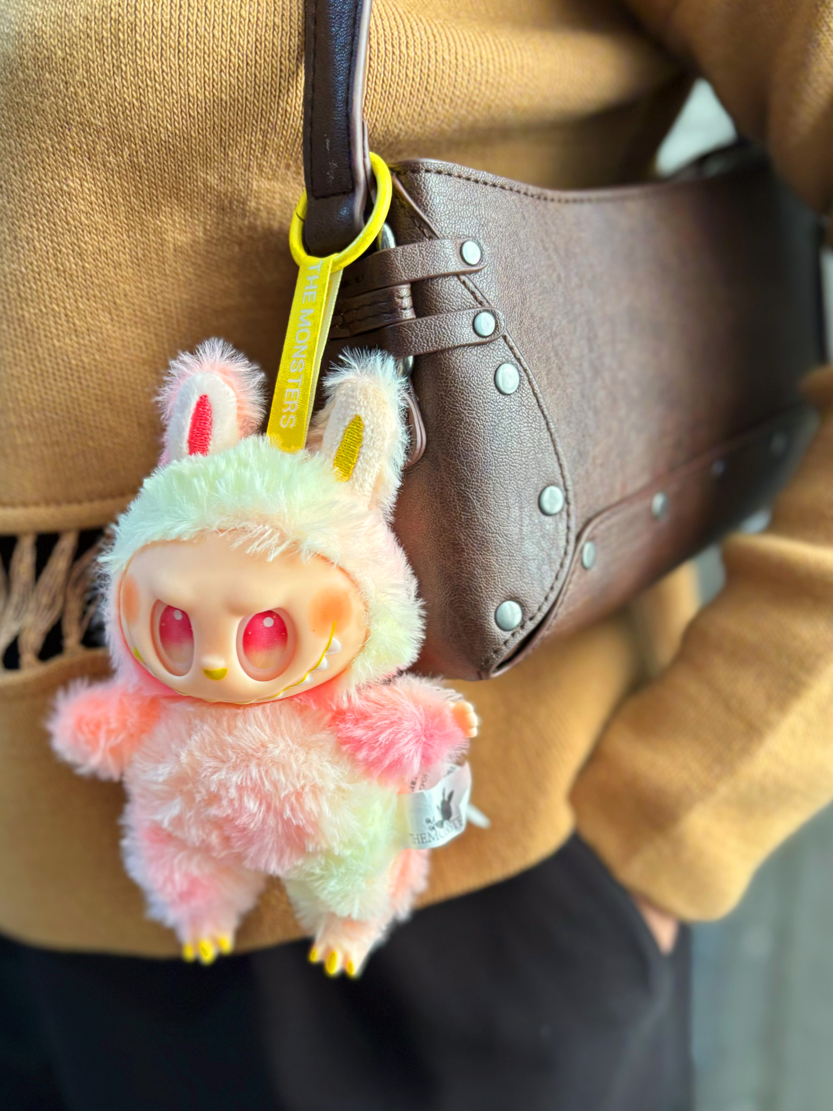 لبوبو (آنباکس شده)